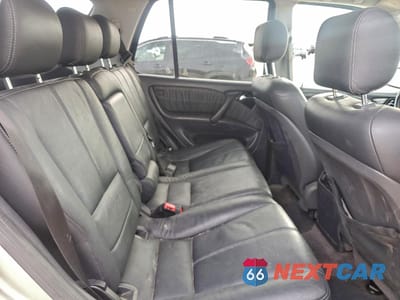Zdjęcie 10 z 14 samochodu: 2004 MERCEDES-BENZ ML 500 VIN:4JGAB75E44A463198 - miniatura