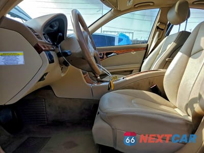 Zdjęcie 7 z 11 samochodu: 2008 MERCEDES-BENZ E 350 VIN:WDBUF56X88B294828 - miniatura