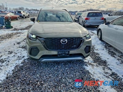 Piąte zdjęcie samochodu w środku: 2025 MAZDA CX-70 PREMIUM PLUS VIN:JM3KJEHA6S1103752 - miniatura