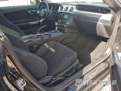 Zdjęcie 8 z 14 samochodu: 2020 FORD MUSTANG GT VIN:1FA6P8CF1L5103588 - miniatura