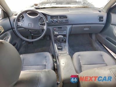 Zdjęcie 8 z 12 samochodu: 2004 HONDA ACCORD EX VIN:1HGCD5658VA193177 - miniatura
