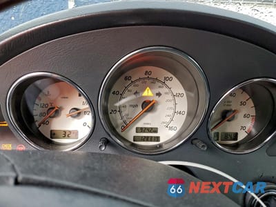 Zdjęcie 9 z 12 samochodu: 2001 MERCEDES-BENZ SLK 320 VIN:WDBKK65F01F211327 - miniatura