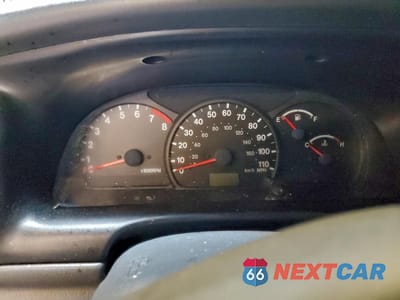 Zdjęcie 9 z 15 samochodu: 2002 CHEVROLET TRACKER LT VIN:2CNBE634226900464 - miniatura