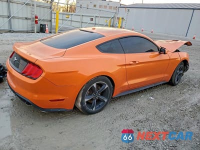 Trzecie zdjęcie samochodu z tyłu: 2020 FORD MUSTANG VIN:1FA6P8TH5L5108469 - miniatura