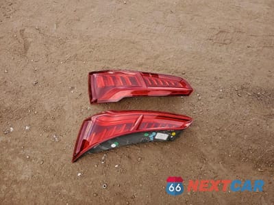 Zdjęcie 13 z 13 samochodu: 2018 AUDI SQ5 PRESTIGE VIN:WA1C4AFY8J2176993 - miniatura