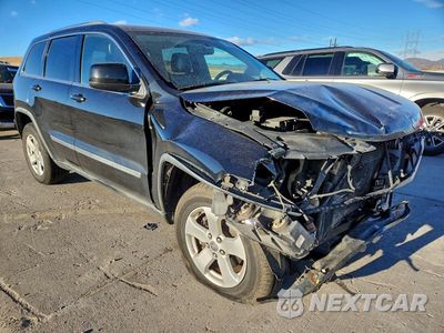 Czwarte zdjęcie samochodu z boku: 2011 JEEP GRAND CHEROKEE LAREDO VIN:1J4RR4GT8BC615198 - miniatura
