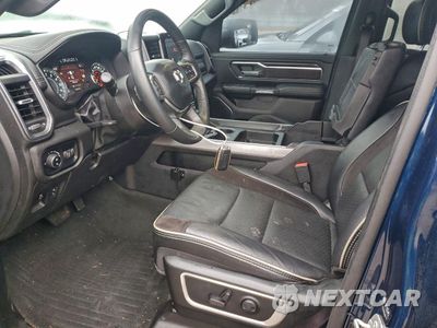 Zdjęcie 7 z 13 samochodu: 2024 RAM 1500 LARAMIE VIN:1C6SRFJT7RN110951 - miniatura