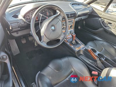 Zdjęcie 8 z 12 samochodu: 2001 BMW Z3 3.0 VIN:WBACN53451LJ55232 - miniatura