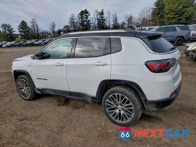 Drugie zdjęcie samochodu z przodu: 2022 JEEP COMPASS LIMITED VIN:3C4NJDCB9NT141179 - miniatura