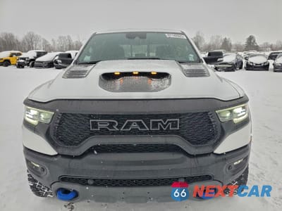 Piąte zdjęcie samochodu w środku: 2022 RAM 1500 TRX VIN:1C6SRFU91NN349955 - miniatura