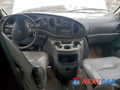 Zdjęcie 8 z 12 samochodu: 2006 FORD E250 UTILITY / SERVICE VAN VIN:1FTNE24L66HB18619 - miniatura