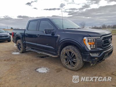Czwarte zdjęcie samochodu z boku: 2021 FORD F150 SUPERCREW VIN:1FTEW1EP8MFC60181 - miniatura