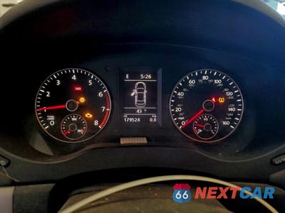 Zdjęcie 9 z 11 samochodu: 2013 VOLKSWAGEN JETTA GLI VIN:3VW567AJ2DM237724 - miniatura