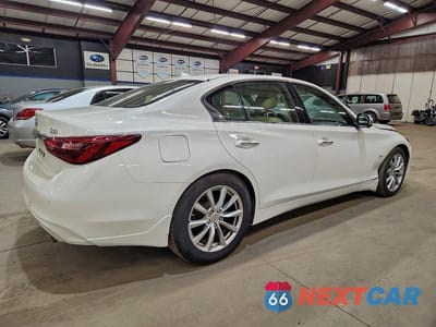 Trzecie zdjęcie samochodu z tyłu: 2018 INFINITI Q50 LUXE VIN:JN1EV7AR0JM435983 - miniatura
