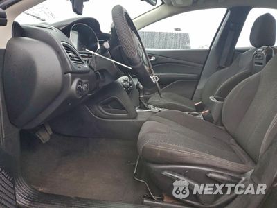 Zdjęcie 7 z 12 samochodu: 2015 DODGE DART SXT VIN:1C3CDFBBXFD159066 - miniatura