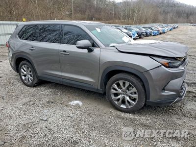 Czwarte zdjęcie samochodu z boku: 2025 TOYOTA GRAND HIGHLANDER LE VIN:5TDAAAB55SS079293 - miniatura