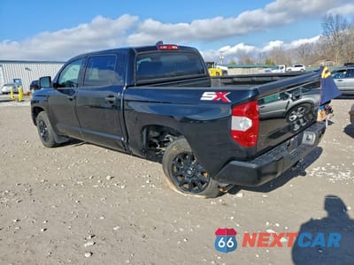 Drugie zdjęcie samochodu z przodu: 2021 TOYOTA TUNDRA CREWMAX SR5 VIN:5TFDY5F11MX031939 - miniatura