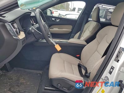 Zdjęcie 7 z 12 samochodu: 2026 VOLVO XC60 PLUS VIN:YV4M12RC1T1329681 - miniatura