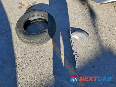 Zdjęcie 12 z 12 samochodu: 2017 TOYOTA CAMRY LE VIN:4T1BF1FK4HU694987 - miniatura