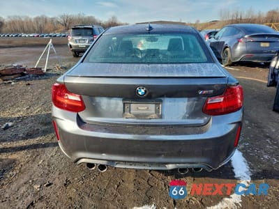 Zdjęcie 6 z 12 samochodu: 2016 BMW M2 VIN:WBS1H9C54GV786237 - miniatura