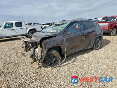 2018 JEEP COMPASS SPORT 3C4NJCAB6JT411511 - główne zdjęcie licytacji z USA - miniatura