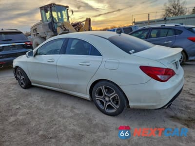 Drugie zdjęcie samochodu z przodu: 2014 MERCEDES BENZ CLA 250 VIN:WDDSJ4EB1EN158189 - miniatura