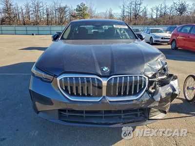 Piąte zdjęcie samochodu w środku: 2026 BMW 530 XI VIN:WBA53FJ03TCV33121 - miniatura