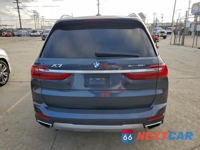 Zdjęcie 6 z 12 samochodu: 2019 BMW X7 XDRIVE50I VIN:5UXCX4C59KLB39991 - miniatura