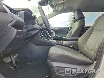 Zdjęcie 7 z 14 samochodu: 2024 TOYOTA RAV4 XLE VIN:2T3P1RFV6RC425770 - miniatura