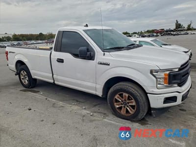 Czwarte zdjęcie samochodu z boku: 2020 FORD F150 XL 2WD V6 REG CAB 2.7L XL VIN:1FTMF1CP8LKD36860 - miniatura