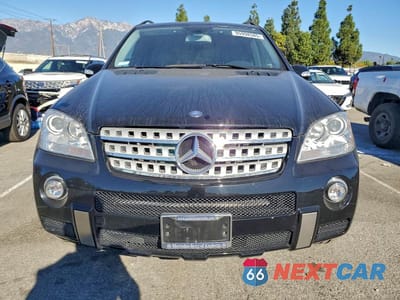 Piąte zdjęcie samochodu w środku: 2008 MERCEDES-BENZ ML 550 VIN:4JGBB72E68A408881 - miniatura