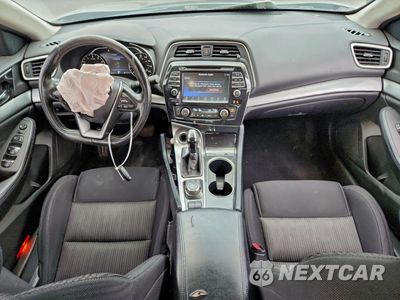 Zdjęcie 8 z 13 samochodu: 2017 NISSAN MAXIMA 3.5S VIN:1N4AA6AP6HC447450 - miniatura