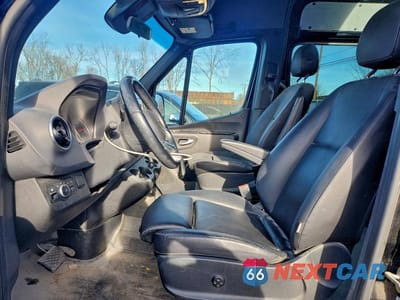 Zdjęcie 7 z 12 samochodu: 2021 MERCEDES BENZ SPRINTER 2500 DELIVERY VAN VIN:W1W40CHY6MT045014 - miniatura