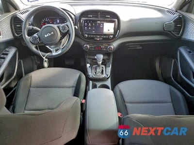 Zdjęcie 8 z 11 samochodu: 2022 KIA SOUL LX VIN:KNDJ23AU5N7804522 - miniatura