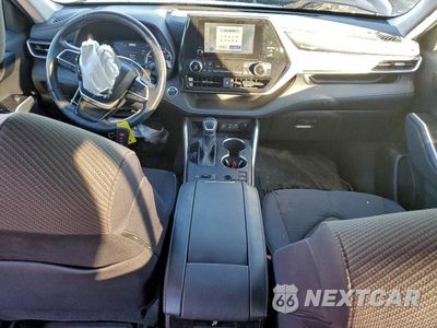 Zdjęcie 8 z 14 samochodu: 2023 TOYOTA HIGHLANDER HYBRID LE VIN:5TDZARAH1PS518414 - miniatura