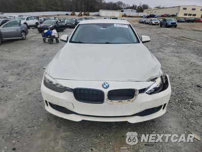 Piąte zdjęcie samochodu w środku: 2013 BMW 320 I VIN:WBA3B1C59DK130547 - miniatura