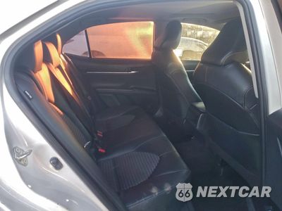 Zdjęcie 10 z 14 samochodu: 2020 TOYOTA CAMRY SE VIN:4T1G11AK1LU393971 - miniatura