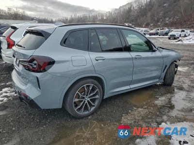 Trzecie zdjęcie samochodu z tyłu: 2022 BMW X3 M40I VIN:5UX83DP02N9K07837 - miniatura