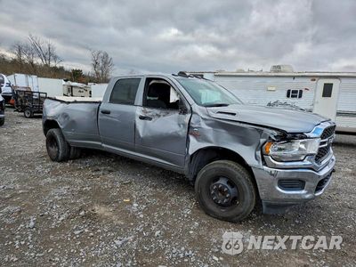 Czwarte zdjęcie samochodu z boku: 2024 RAM 3500 TRADESMAN VIN:3C63RRGL2RG188673 - miniatura