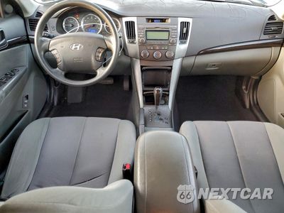 Zdjęcie 8 z 15 samochodu: 2009 HYUNDAI SONATA GLS VIN:5NPET46C09H460457 - miniatura