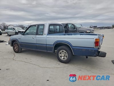 Drugie zdjęcie samochodu z przodu: 1988 MAZDA B2200 CAB PLUS VIN:JM2UF3134J0364266 - miniatura