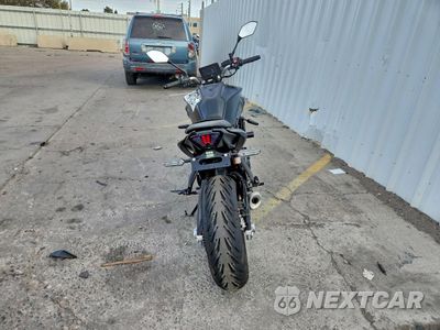 Czwarte zdjęcie samochodu z boku: 2024 YAMAHA MT07 VIN:JYARM32E3RA011177 - miniatura