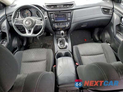 Zdjęcie 8 z 14 samochodu: 2018 NISSAN ROGUE S VIN:KNMAT2MV2JP542822 - miniatura