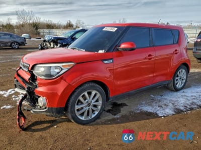 2018 KIA SOUL + KNDJP3A51J7520633 - główne zdjęcie licytacji z USA - miniatura