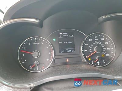 Zdjęcie 9 z 11 samochodu: 2018 KIA FORTE LX VIN:3KPFK4A78JE230675 - miniatura