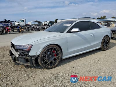 2015 AUDI RS5 WUAC6AFRXFA900322 - główne zdjęcie licytacji z USA - miniatura