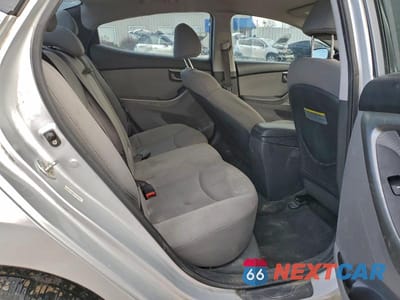 Zdjęcie 10 z 12 samochodu: 2012 HYUNDAI ELANTRA GLS VIN:KMHDH4AE2CU460569 - miniatura