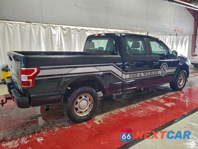 Trzecie zdjęcie samochodu z tyłu: 2018 FORD F150 SUPERCREW VIN:1FTFW1EG8JFA98021 - miniatura