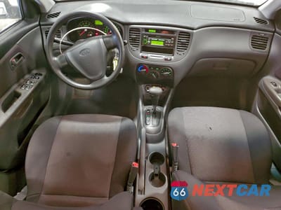 Zdjęcie 8 z 12 samochodu: 2006 KIA RIO 5 VIN:KNADE163666058711 - miniatura