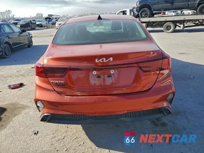 Zdjęcie 6 z 12 samochodu: 2024 KIA FORTE LXS VIN:3KPF24AD3RE699416 - miniatura